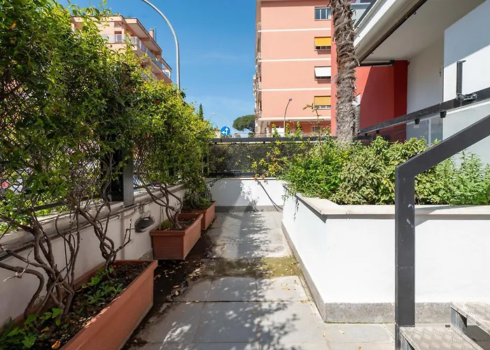 Loverhome Apartment 3